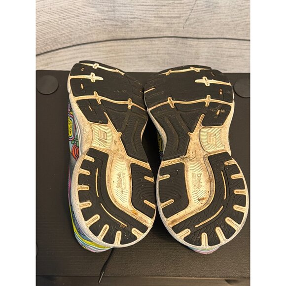 Brooks Running Shoes Pride Design Size 8 - Picture 6 of 7
